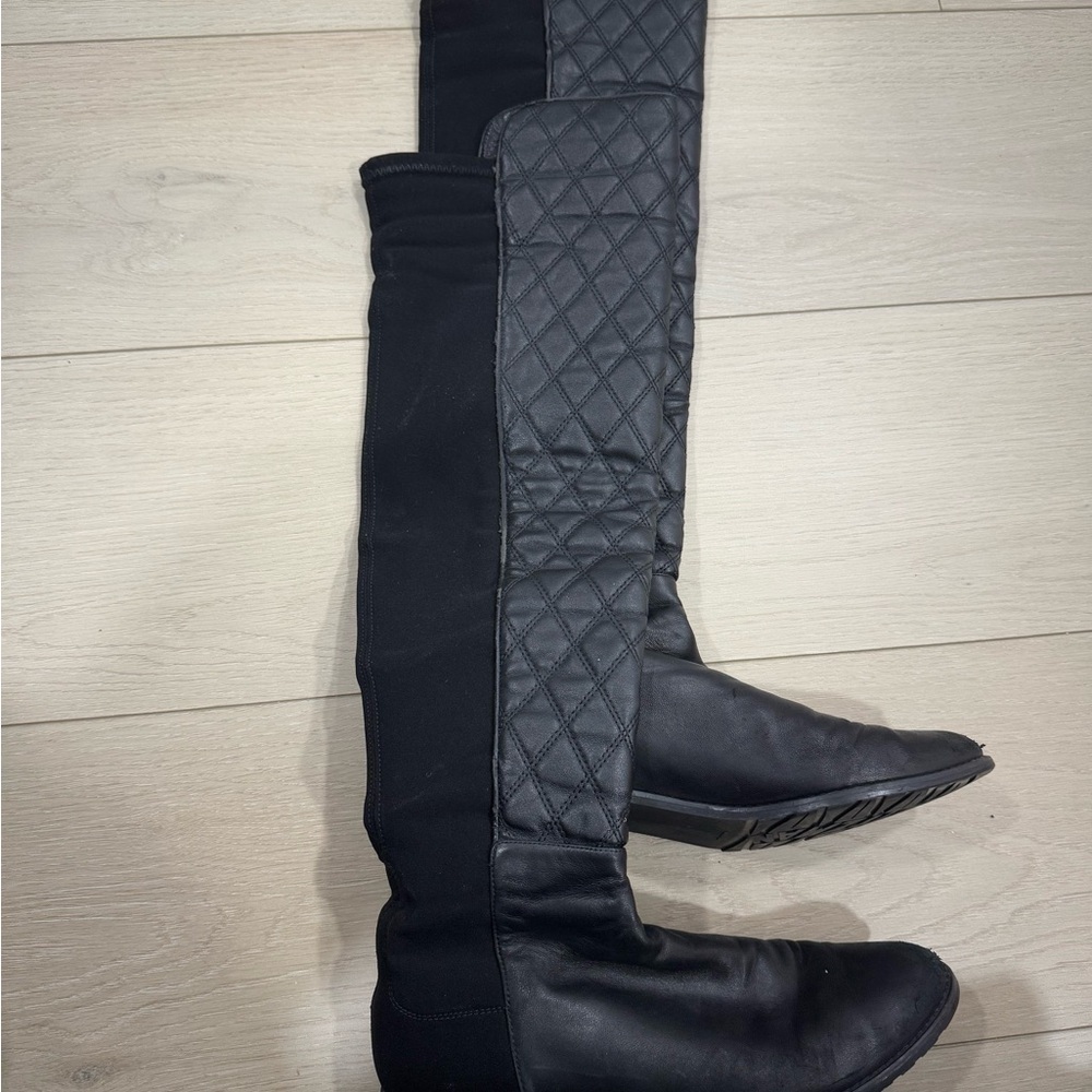 Stuart Weitzman 50/50 leather quilted boots 7.5 - Picture 7 of 12